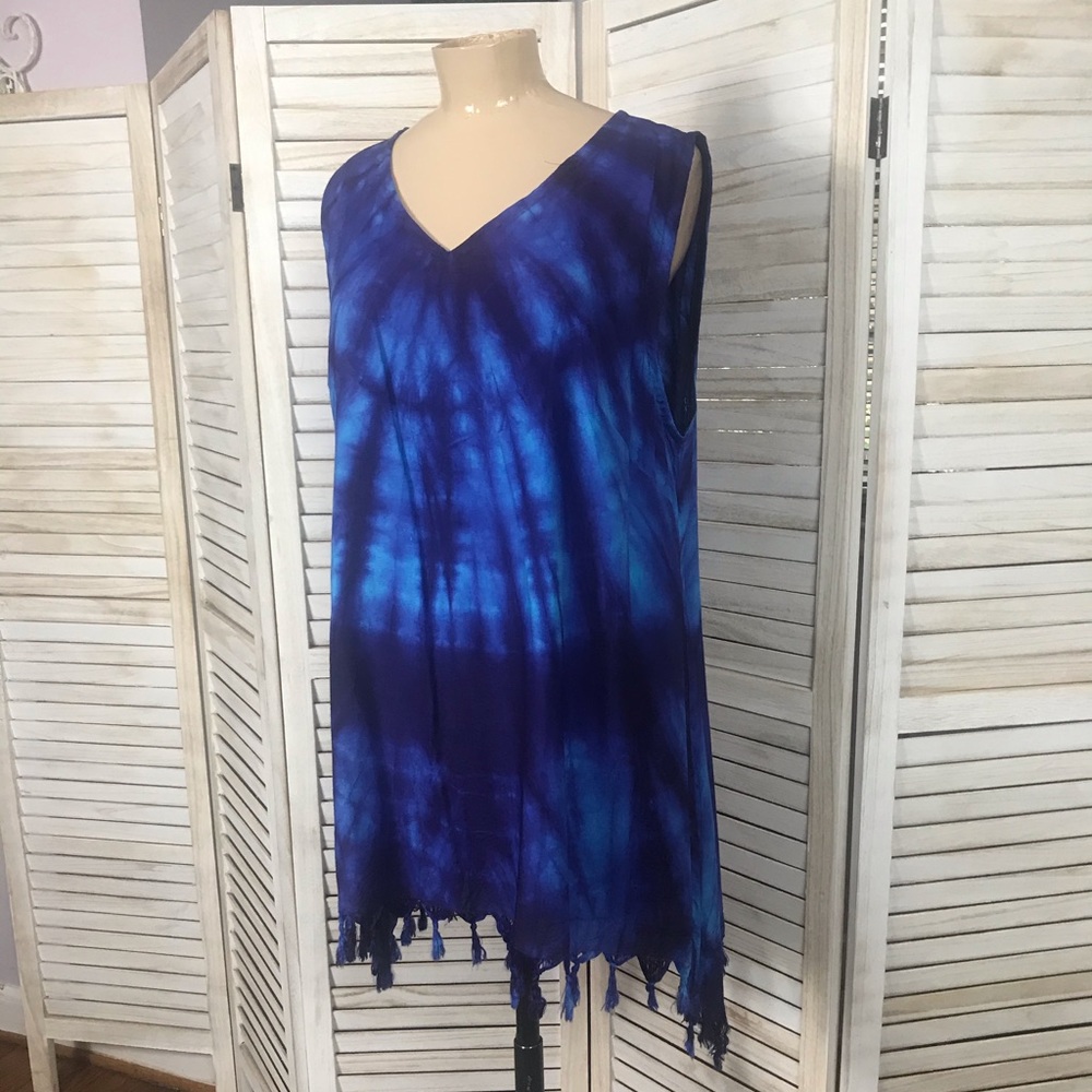 TOP blue pullover, handmade with fringe. Size L XL